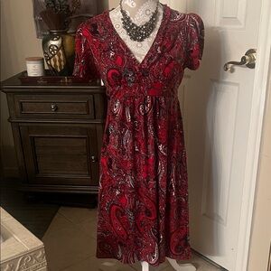 Elegant Red Paisley Midi Dress